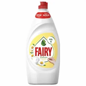 Deterdžent za posuđe FAIRY chamomile vitamin E 900ml